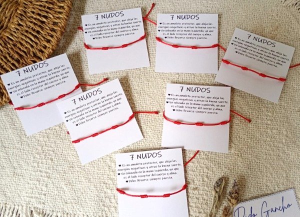 Producto - Set de 7 pulseras 7 nudos