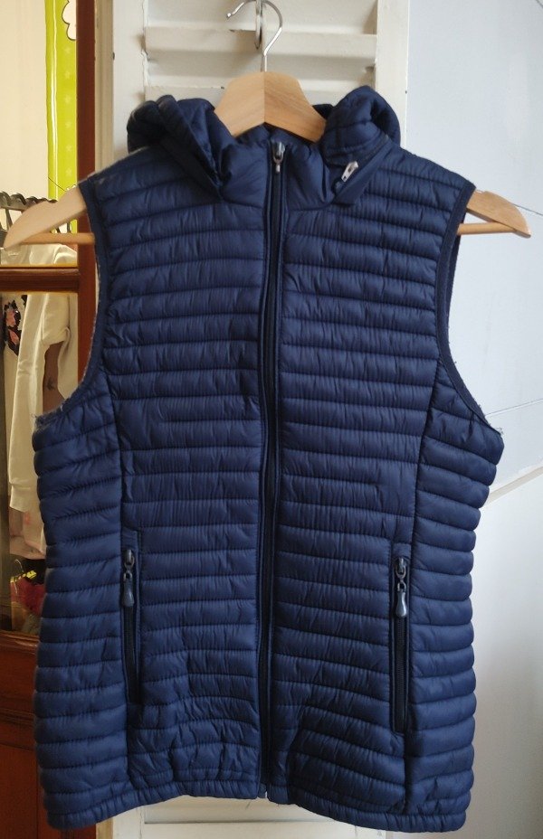 Producto - Chaleco azul canelón, talle 10