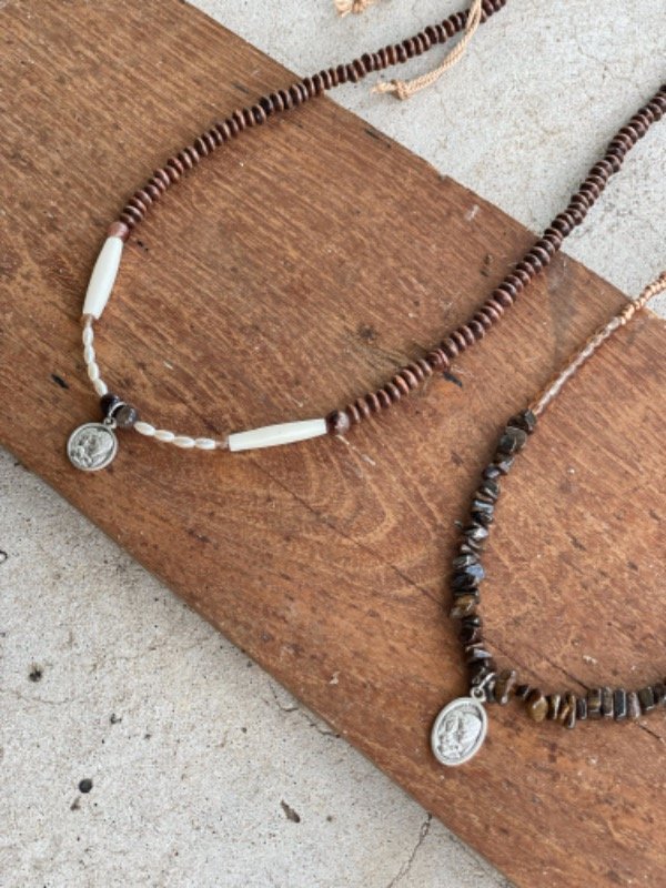 Producto - Collar medallita Sagrada Familia