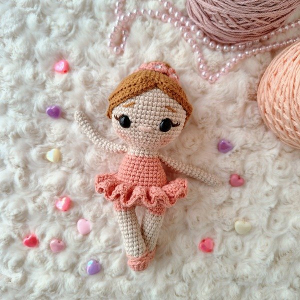 Producto - Muñeca bailarina amigurumi tejida crochet hila algodón