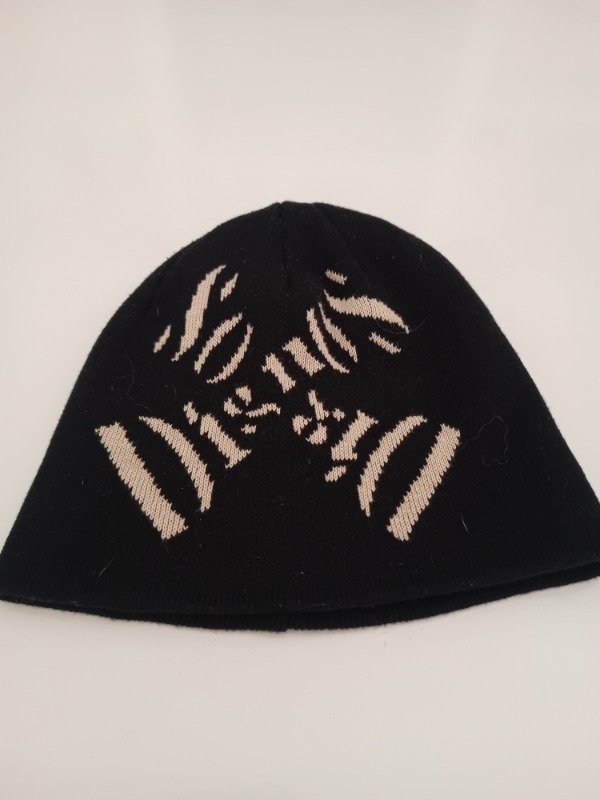 Producto - Gorro negro Dignos