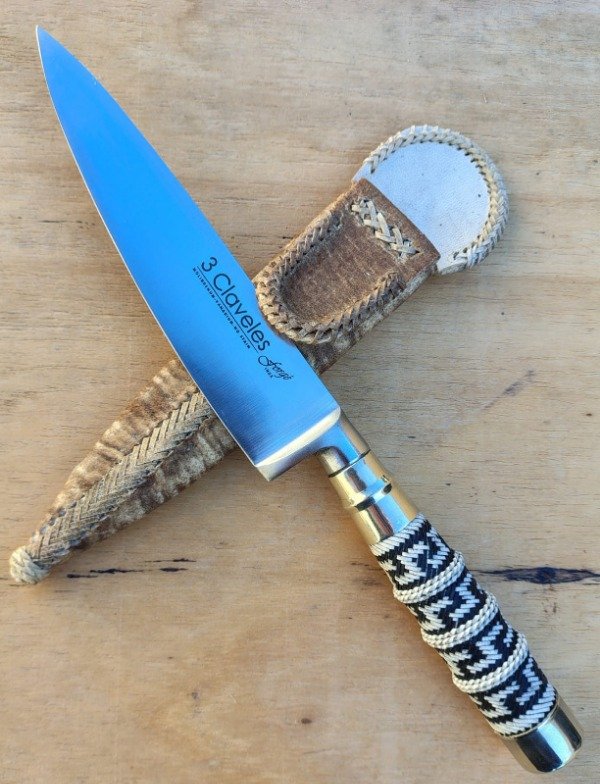 Producto - CUCHILLO 3 CLAVELES HOJA 13CM