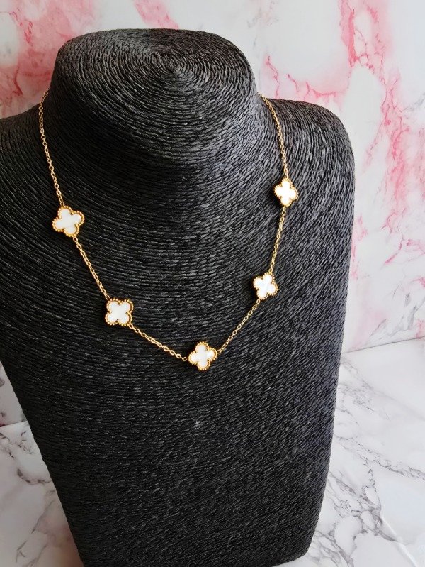 Producto - Cadena Trebol Blanco