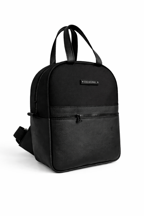 Producto - MoNa [Total Black]