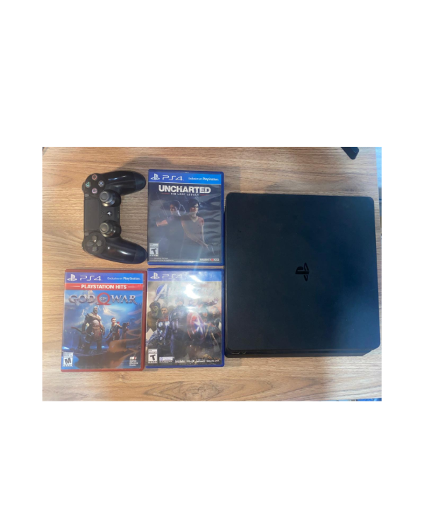 Producto - PlayStation 4 Slim 500GB, 1 joystick y 4 juegos