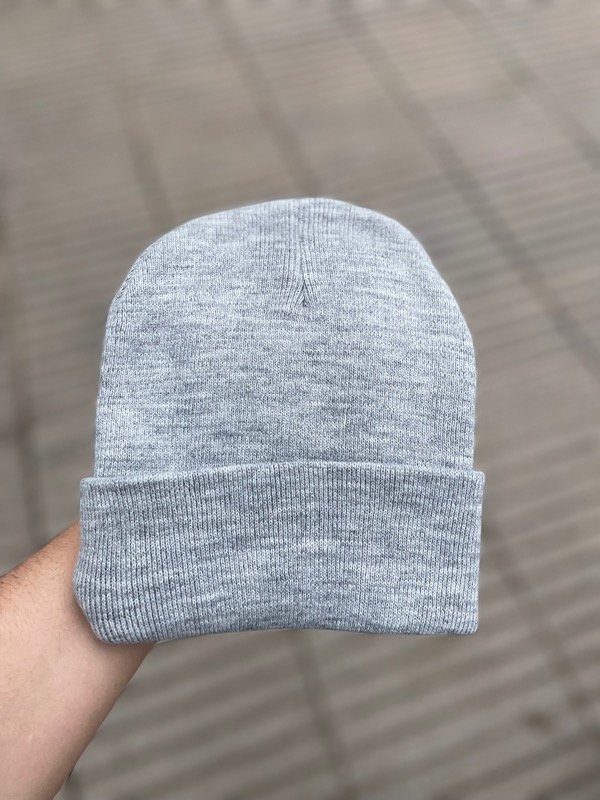 Producto - Beanie Lisa - Gris