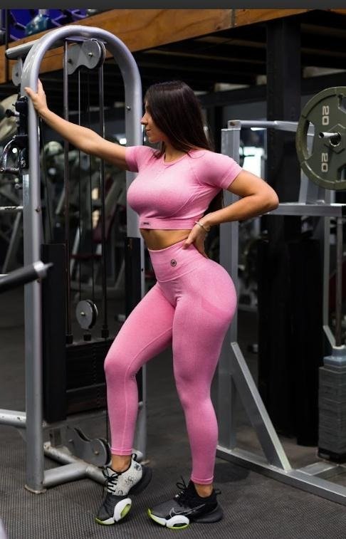 Producto - CONJUNTO SEAMLESS NEWOD ROSA