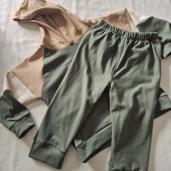 Producto - Conjunto darlon combinado verde y tostado