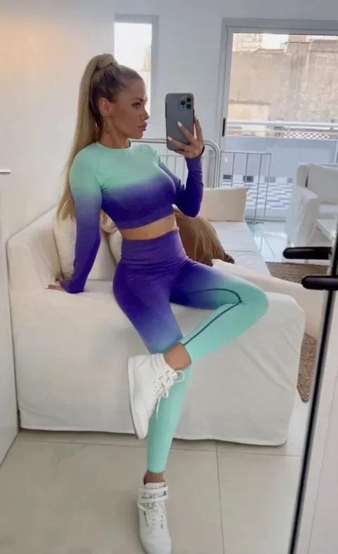 Producto - CONJUNTO SEAMLESS CAPRI LONG DEGRADE LILA/AQUA