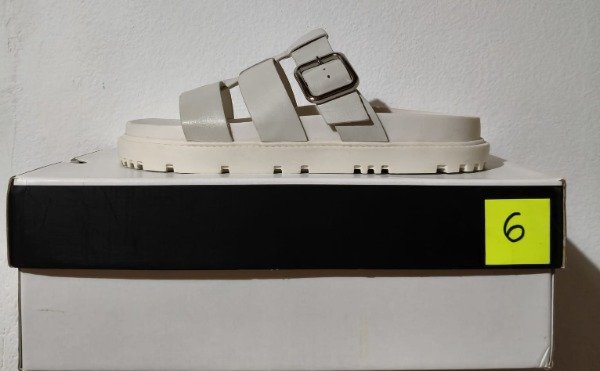 Producto - Sandalias Custo Sadia