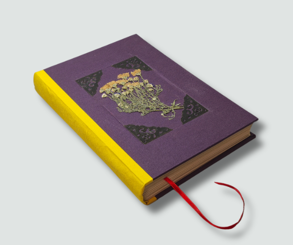 Producto - Cuaderno A5 - Tapa Dura con flores secas - 400 páginas - 0