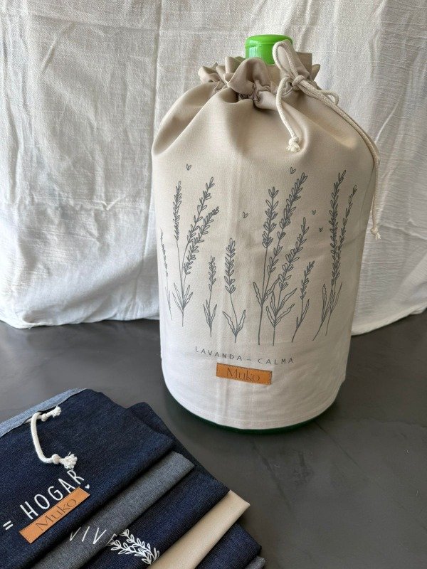 Producto - FUNDA DE BIDON PARA BOMBA usb