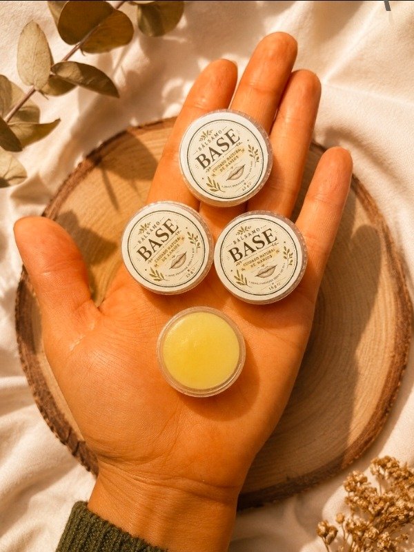 Producto - Bálsamo labial BASE cuidado diario
