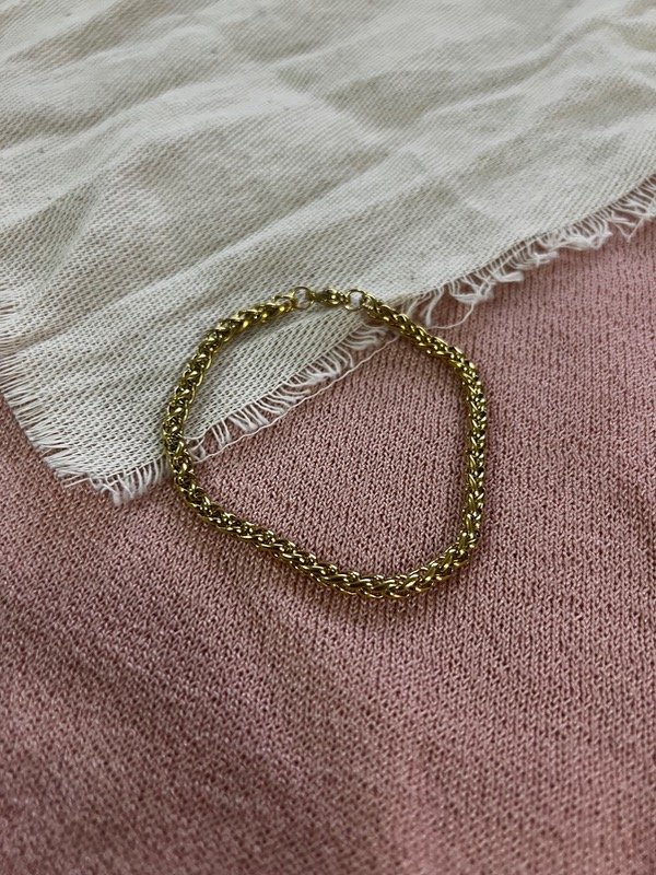 Producto - pulsera gruesa dor