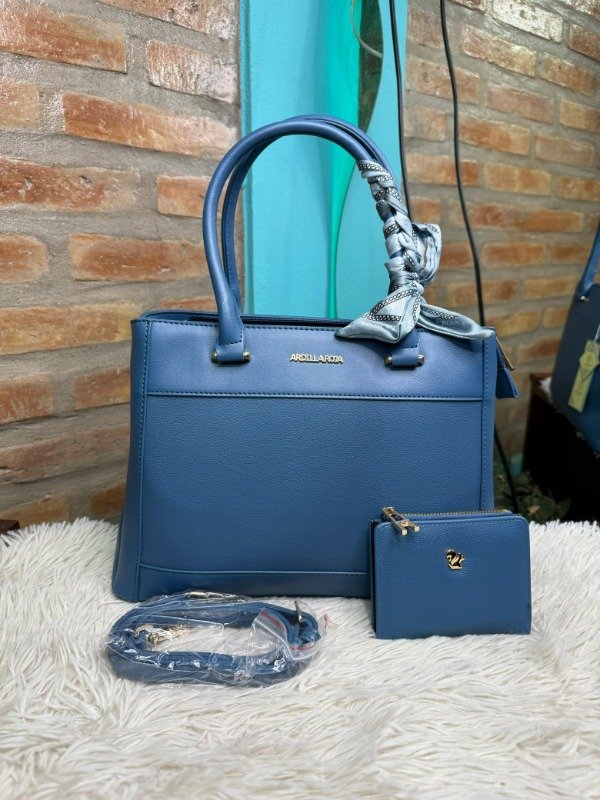 Producto - CARTERA ARDILLA ROJA CON PAÑUELO