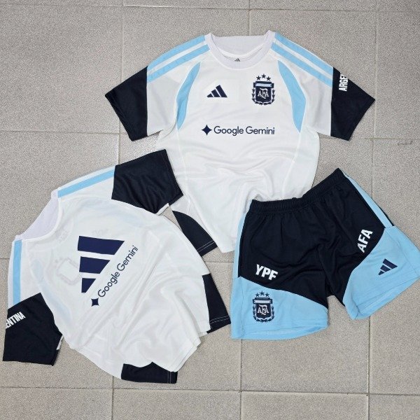 Producto - Conjunto Selección Argentina PreMatch Blanco Niño