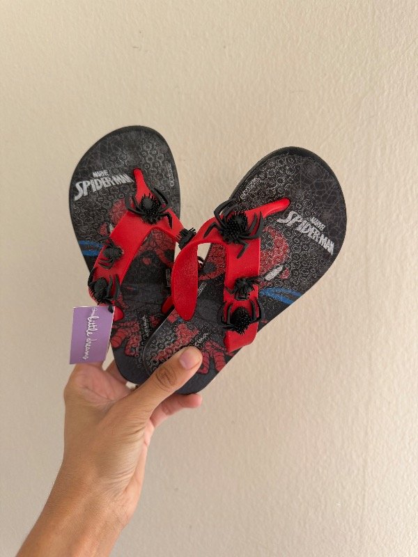 Producto - Ojotas GRENDENE SPIDERMAN talle 28/29 fpl09