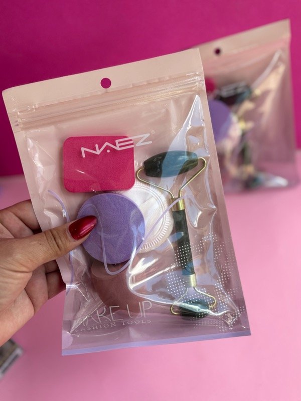 Producto - Set masajeador facial + esponjas Naez