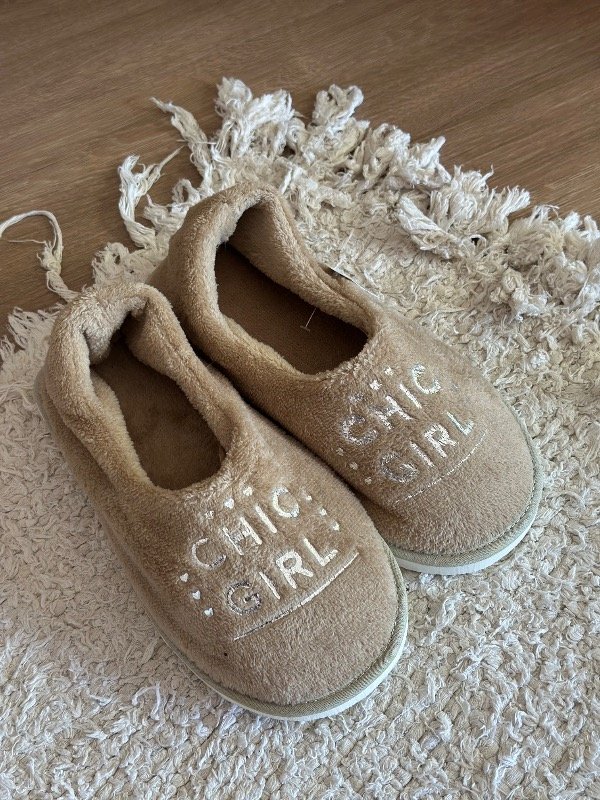 Producto - PANTUFLA HORNITO DE DAMA AVELLANA