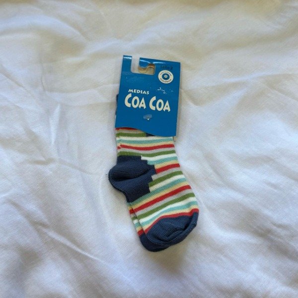 Producto - Coa coa Medias Talle 2 infantiles Lineas multicolor Leer descripcion