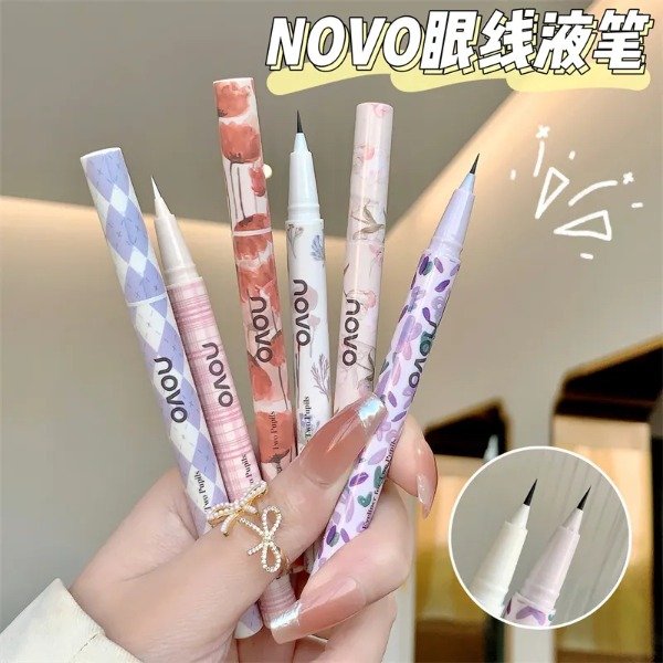 Producto - Delineador en fibra Novo "Double Pupil Shear Ultra Fine Eyeliner"