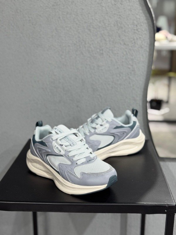 Producto - ZAPATILLAS LOU