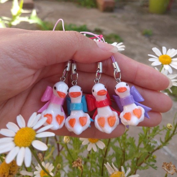 Producto - Charm Patito con lazo