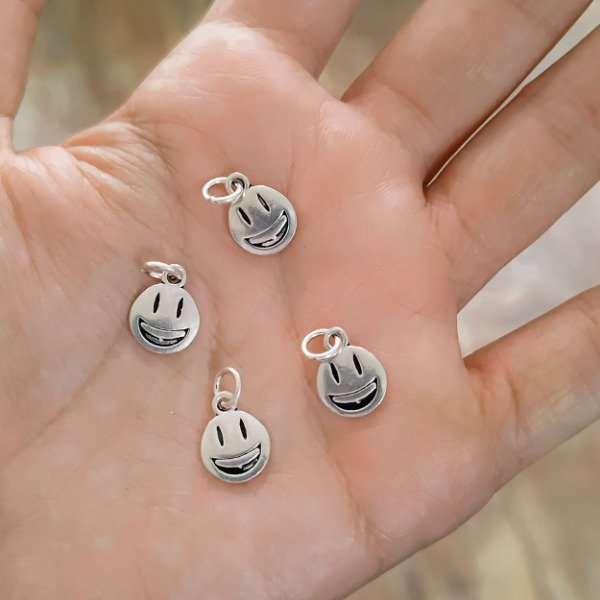 Producto - D-NAC #5-2E EMOJI (PESOS)