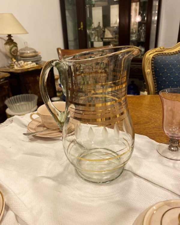 Producto - Jarra De Vidrio Con Dorado