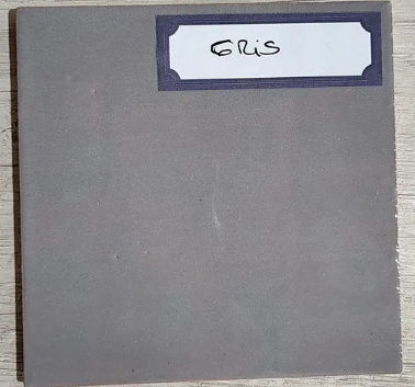 Producto - Esmalte Gris
