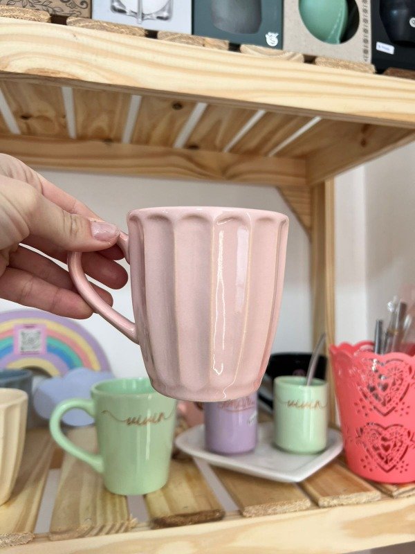 Producto - Taza cerámica vainilla ROSA