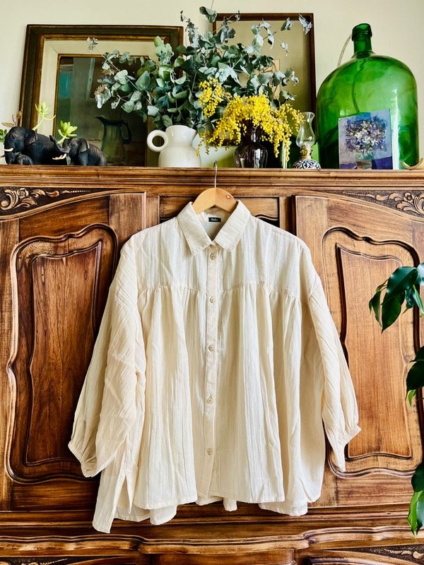 Producto - Camisola amplia Beige