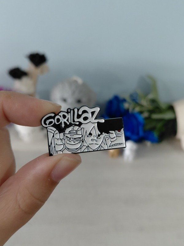 Producto - Pin metalizado - Gorillaz #1420
