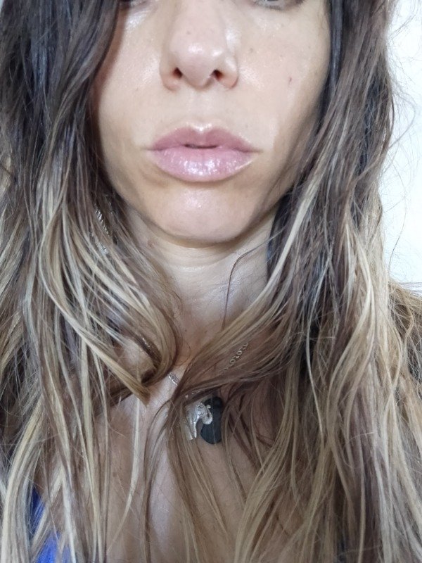 Producto - GLOSS LABIAL - brillo sutil perlado-