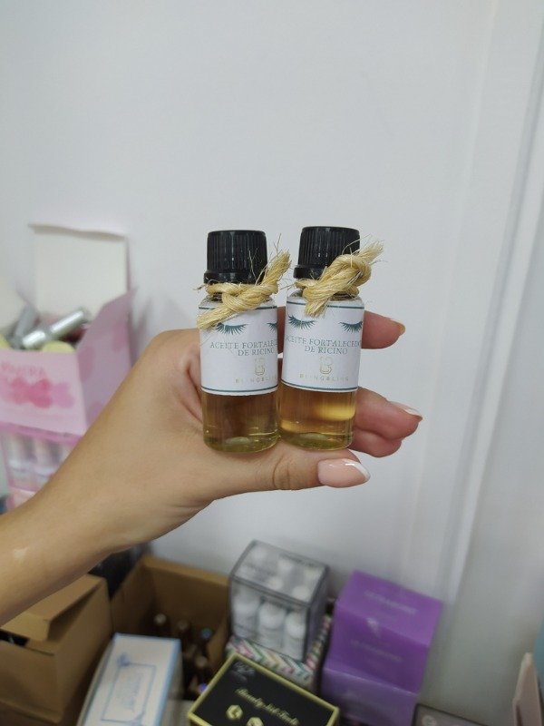 Producto - Aceite fortalecedor de pestañas ricino