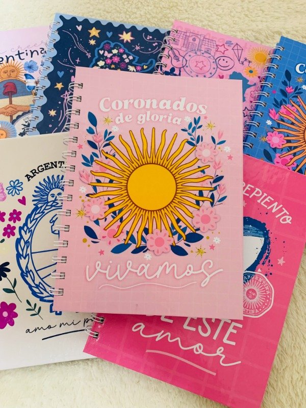 Producto - Cuaderno A5 "Coronados Rosa"