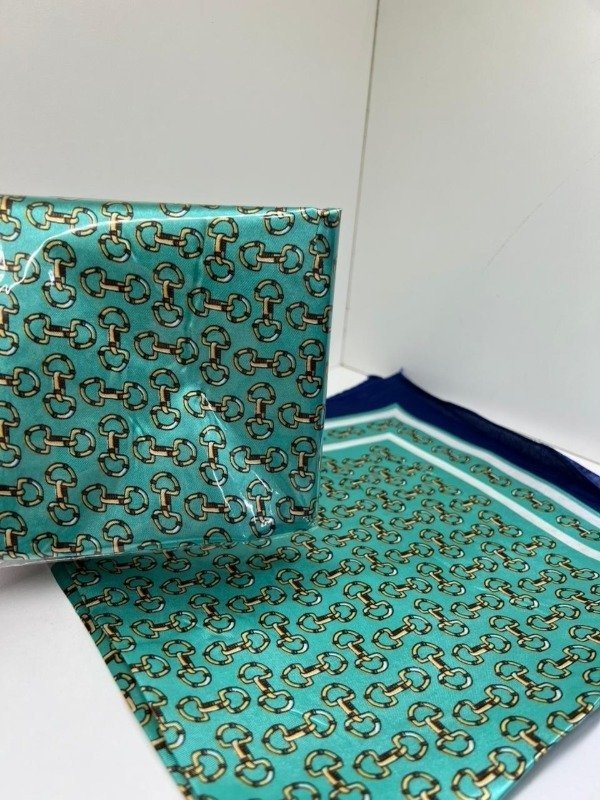 Producto - BANDANA DE SEDA IX