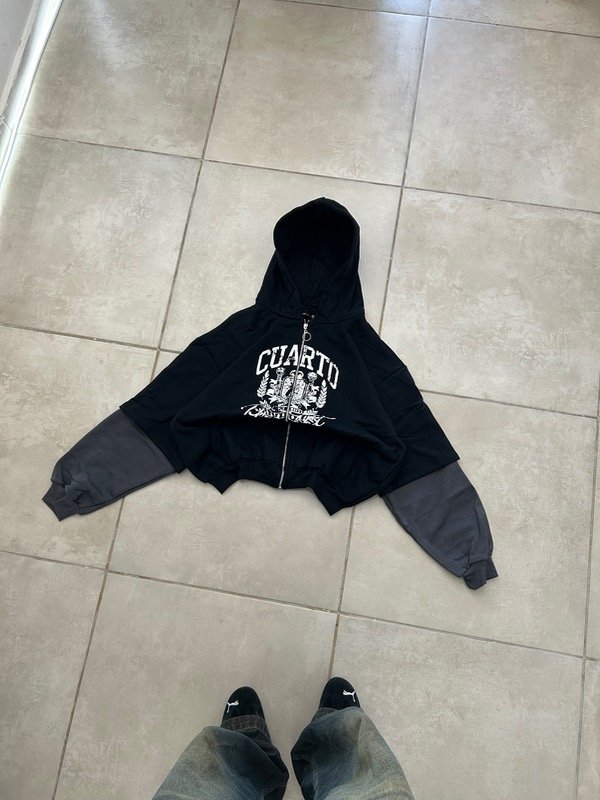 Producto - ZIP HOODIE CRTO RETERNITY