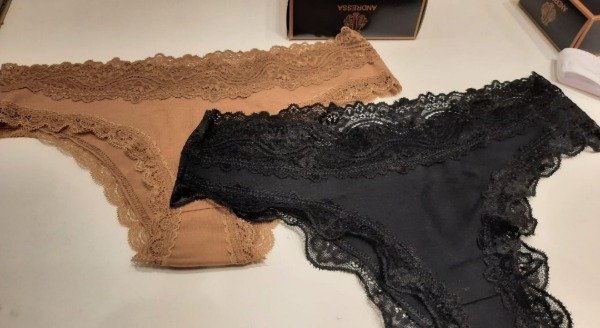 Pack x 2 culotte algodón y lycra con puntilla en pierna y cintura