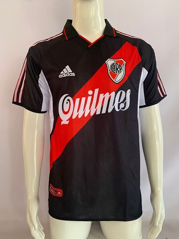 Producto - River Plate visitante 00/01