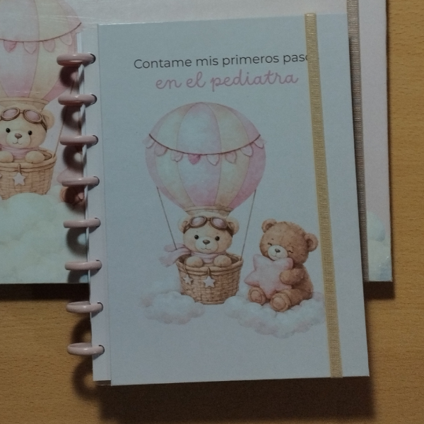Producto - Contame Mis Primeros Pasos En El Pediatra - Rosa - 3 al cubo - 0