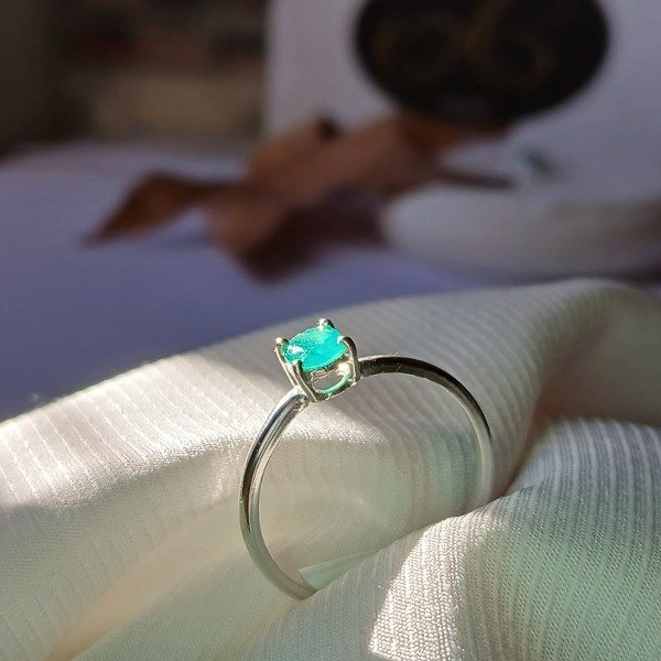 Producto - Anillo esmeralda n15