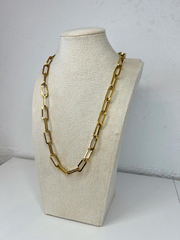 Producto - Cadena Lenny acero dorado