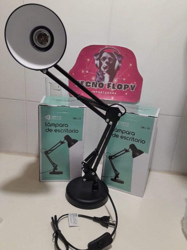 Producto - Lámpara articulada de escritorio