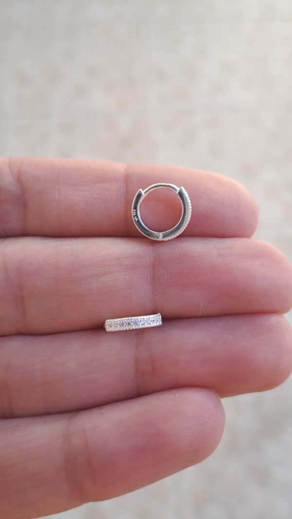 Producto - Argollita de Plata 10mm con Micropave modelo 1 (unidad)