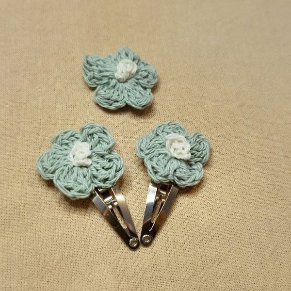 Producto - Par de hebillas tejidas verde