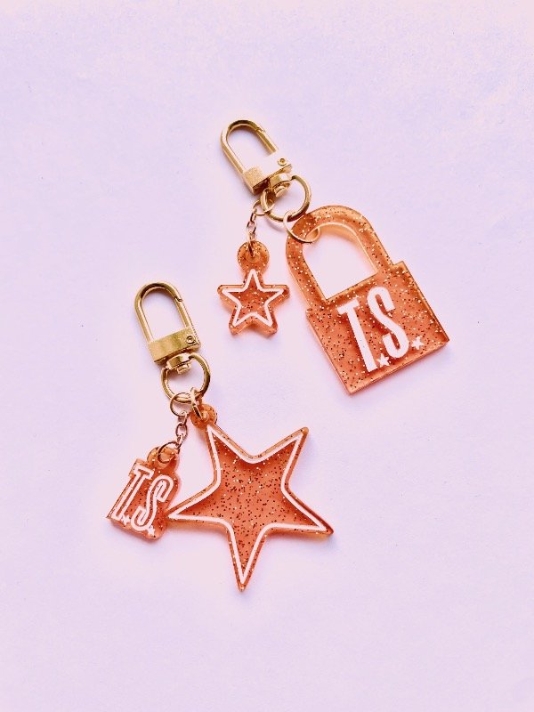 Producto - Llaveros SHOWGIRL