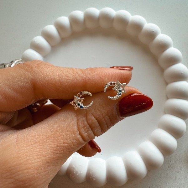 Producto - Aro pasante Luna con estrella de colores