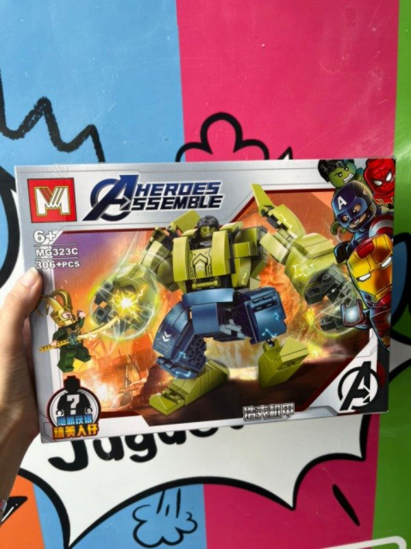 Producto - Escenario para armar Vengadores 300 piezas aprox