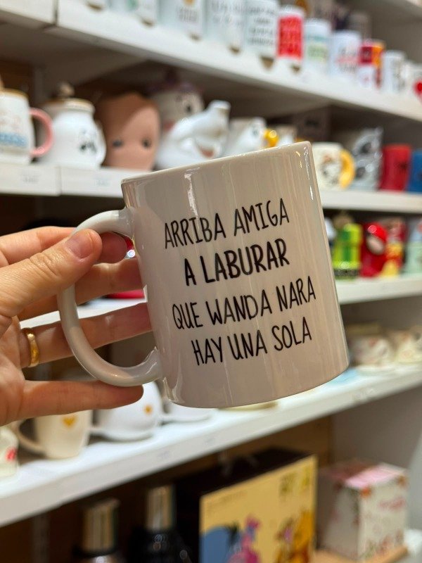Producto - Taza wanda nara!
